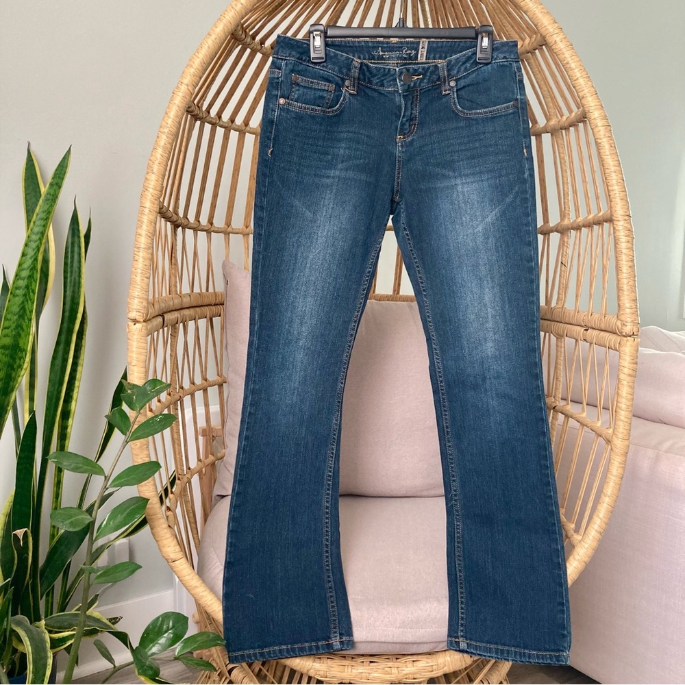 American Rag US 9 Woman’s Curvy Bootcut Dark Denim Jeans Mid Rise